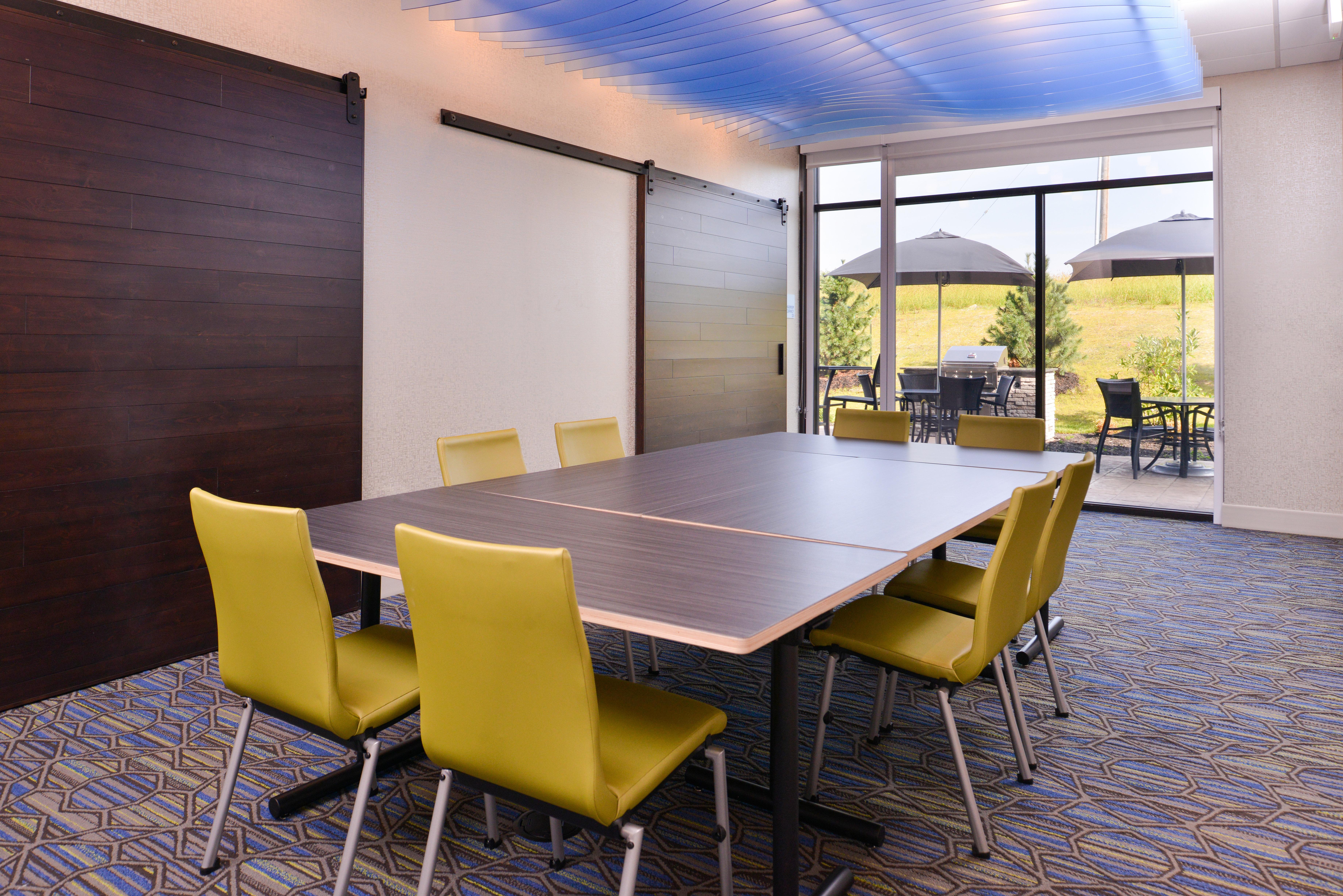Holiday Inn Express & Suites - Olathe West By Ihg Eksteriør bilde