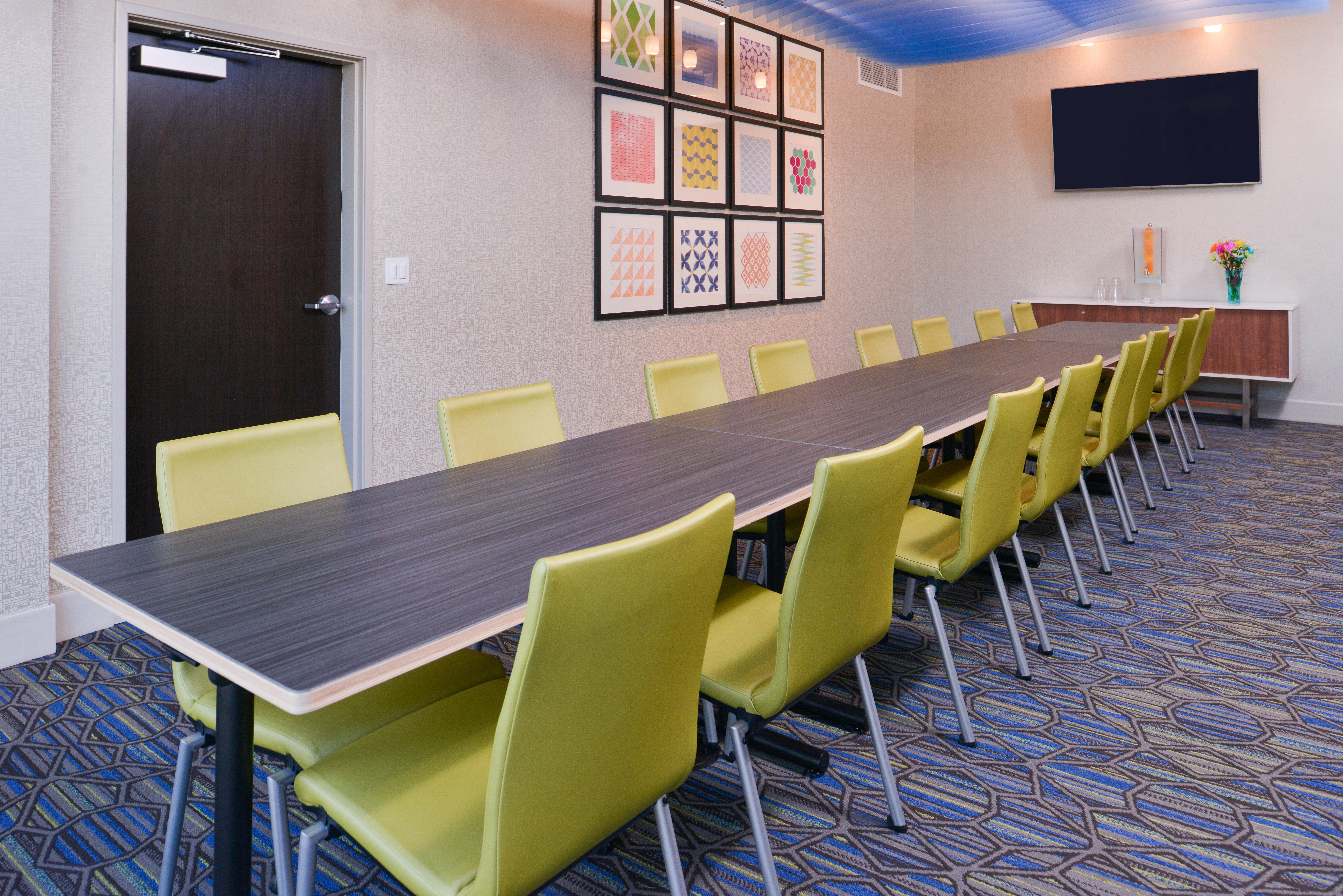 Holiday Inn Express & Suites - Olathe West By Ihg Eksteriør bilde