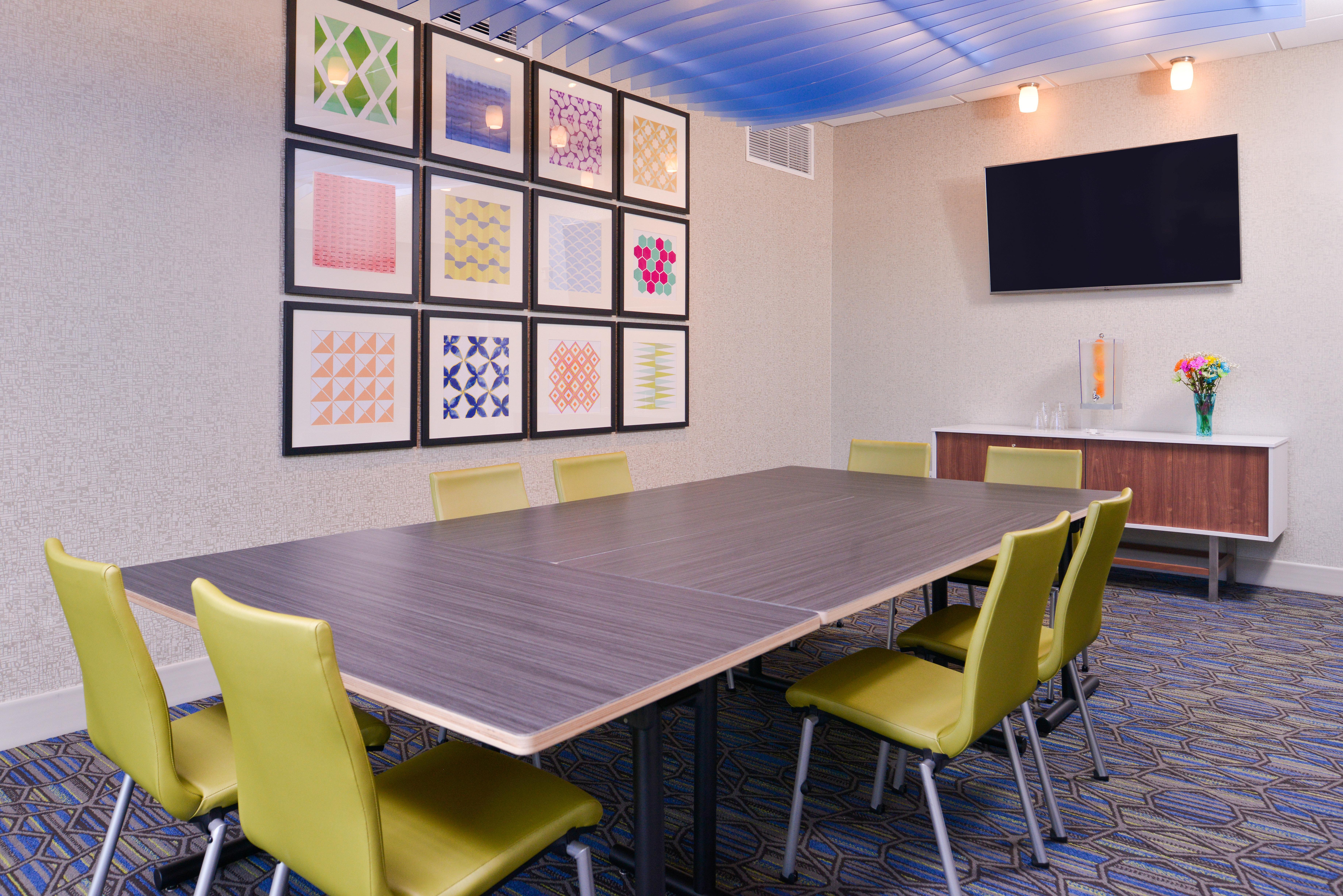 Holiday Inn Express & Suites - Olathe West By Ihg Eksteriør bilde