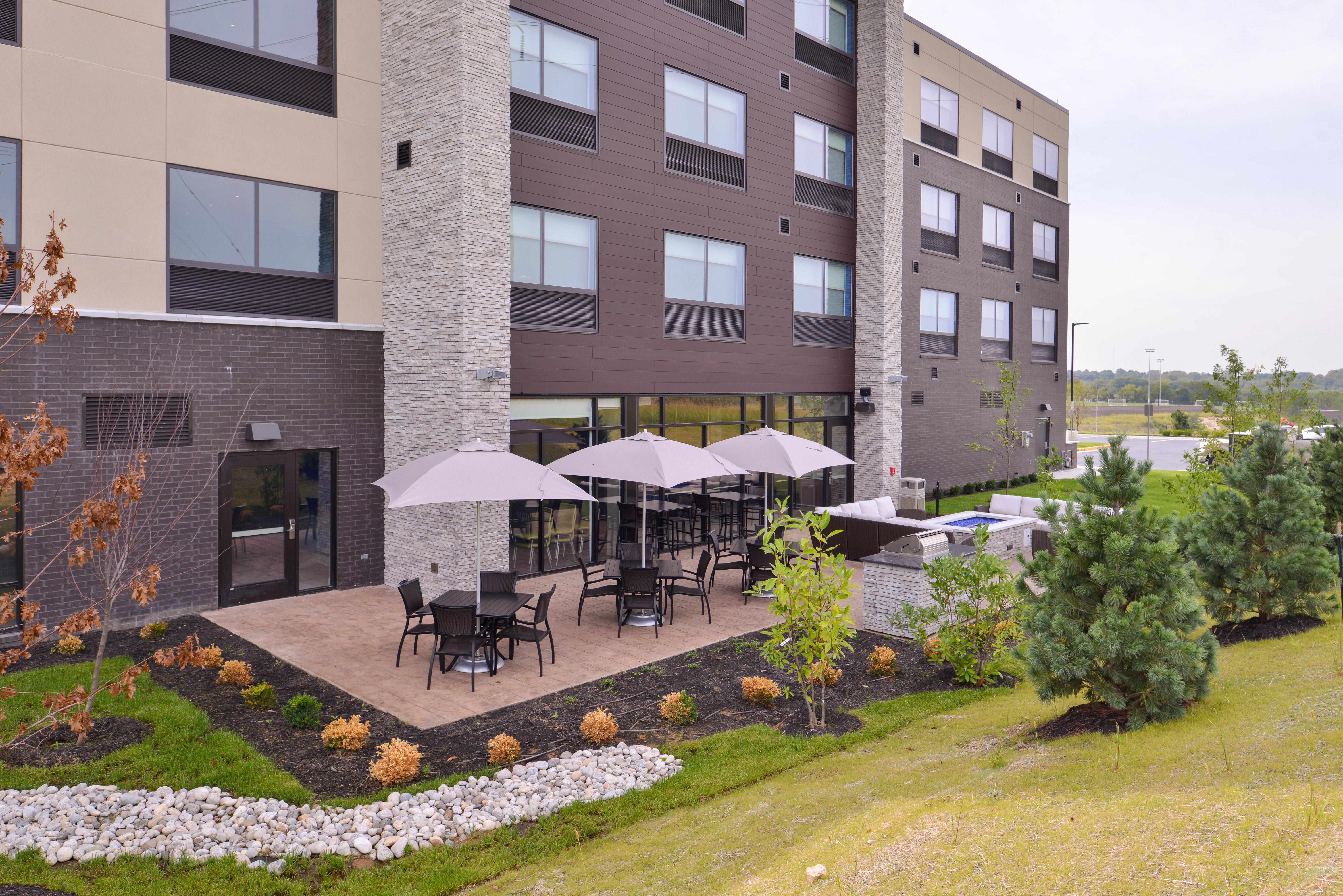 Holiday Inn Express & Suites - Olathe West By Ihg Eksteriør bilde