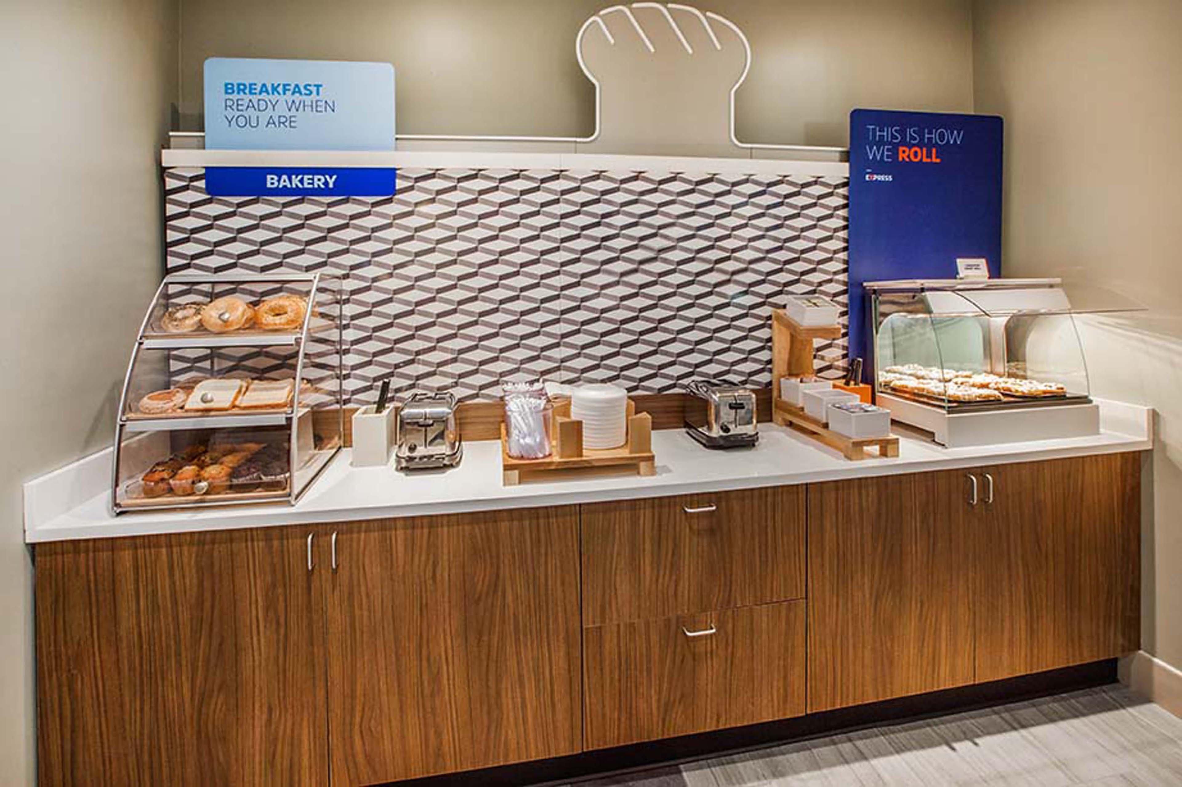 Holiday Inn Express & Suites - Olathe West By Ihg Eksteriør bilde
